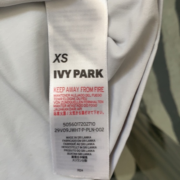 Ivy Park Criss cross mesh back Tank - Picture 8 of 8